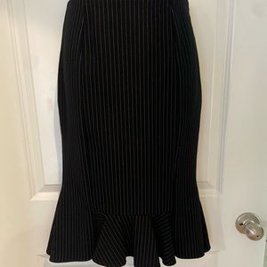 Express pencil skirt w ruffle